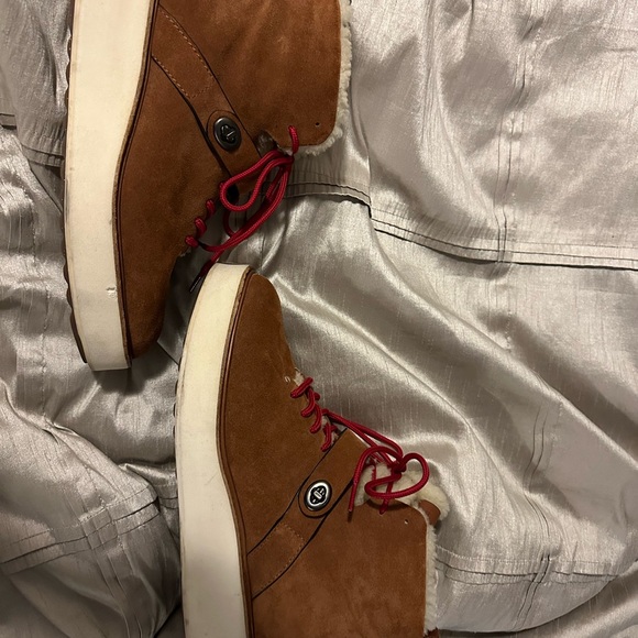 MAKE OFFER NOW!!!LAST CHANCE!!!CLOSING 7/31🎩COACH🎩URBAN PLATFORM HIKER - Picture 10 of 15